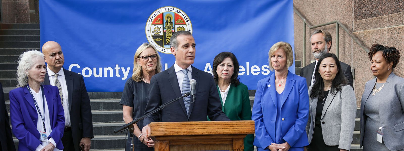 corona presser WEB